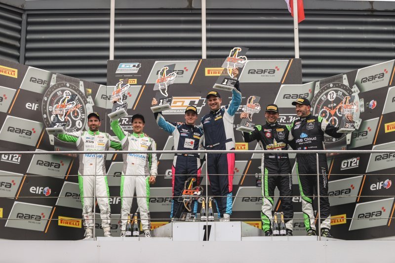 A110 GT4 C2 podium 1