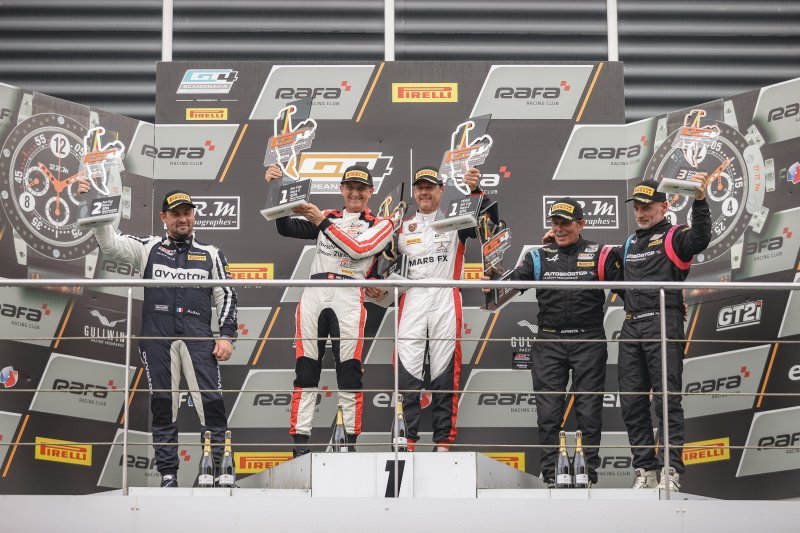 A110 GT4 C2 podium 3