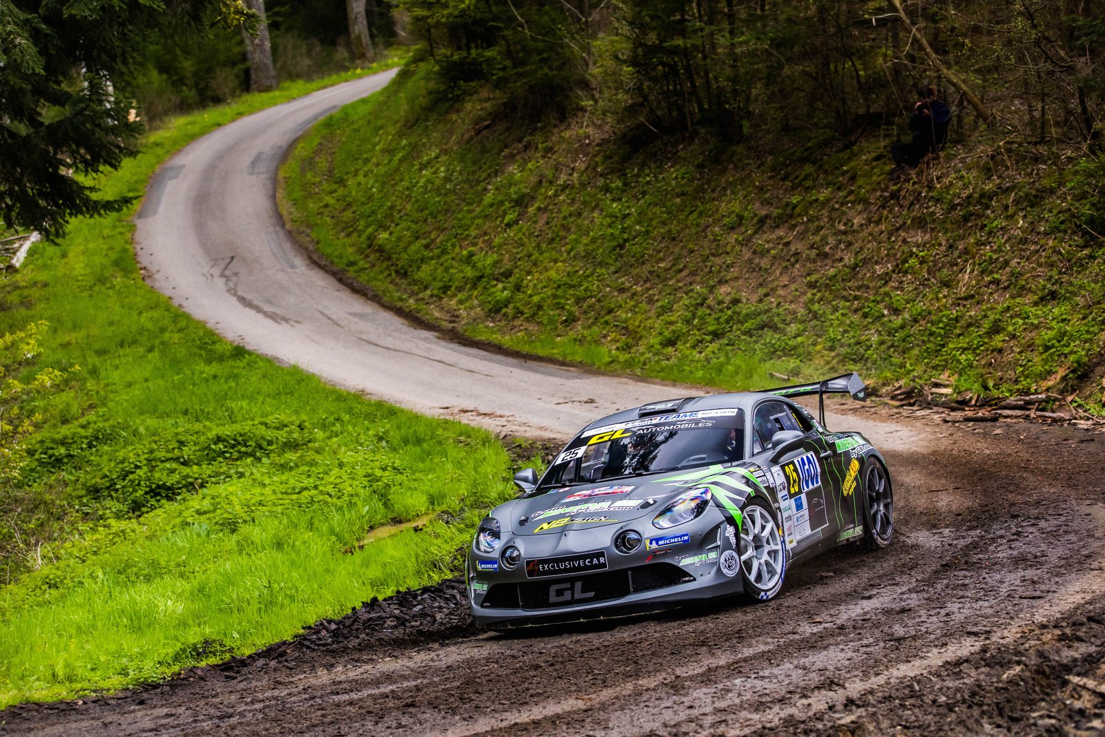 A110 Rally comm 5 3