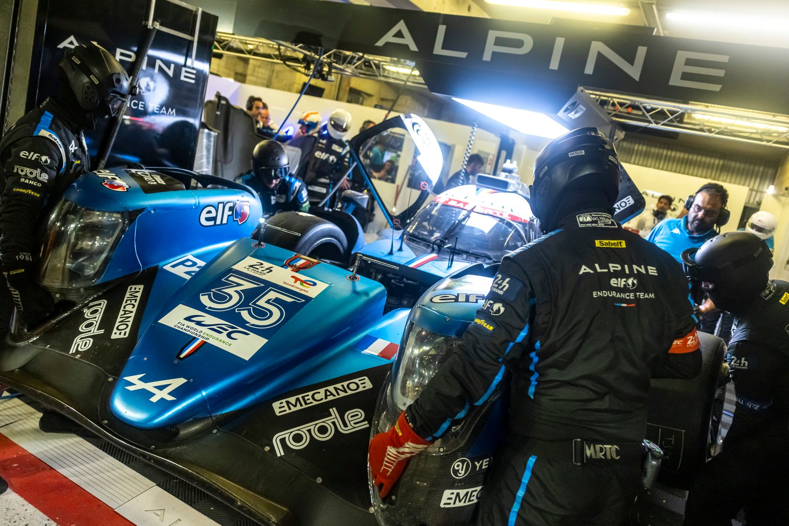 Alpine A470 2023 Le Mans comm4 5