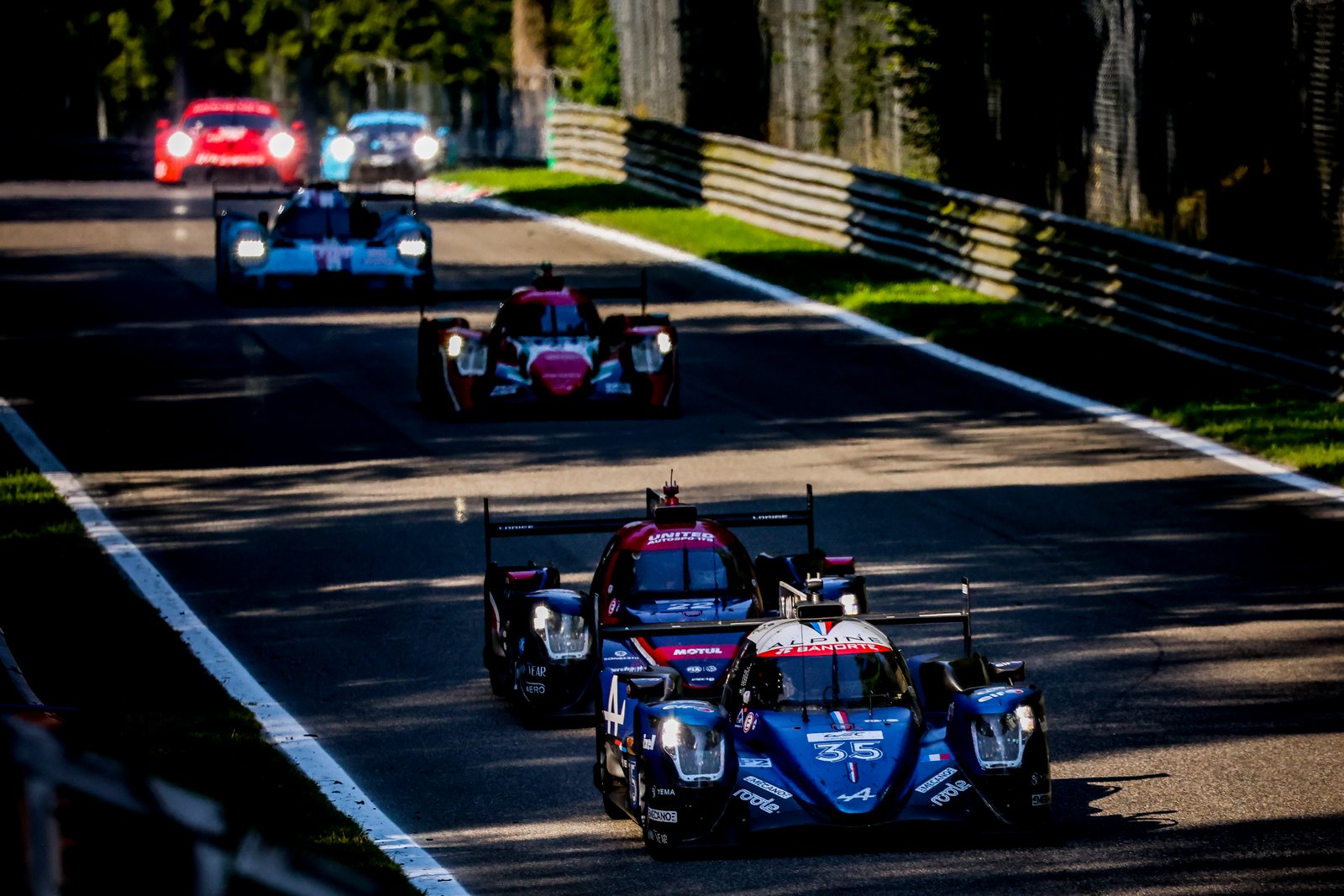 Alpine A470 comm1 4