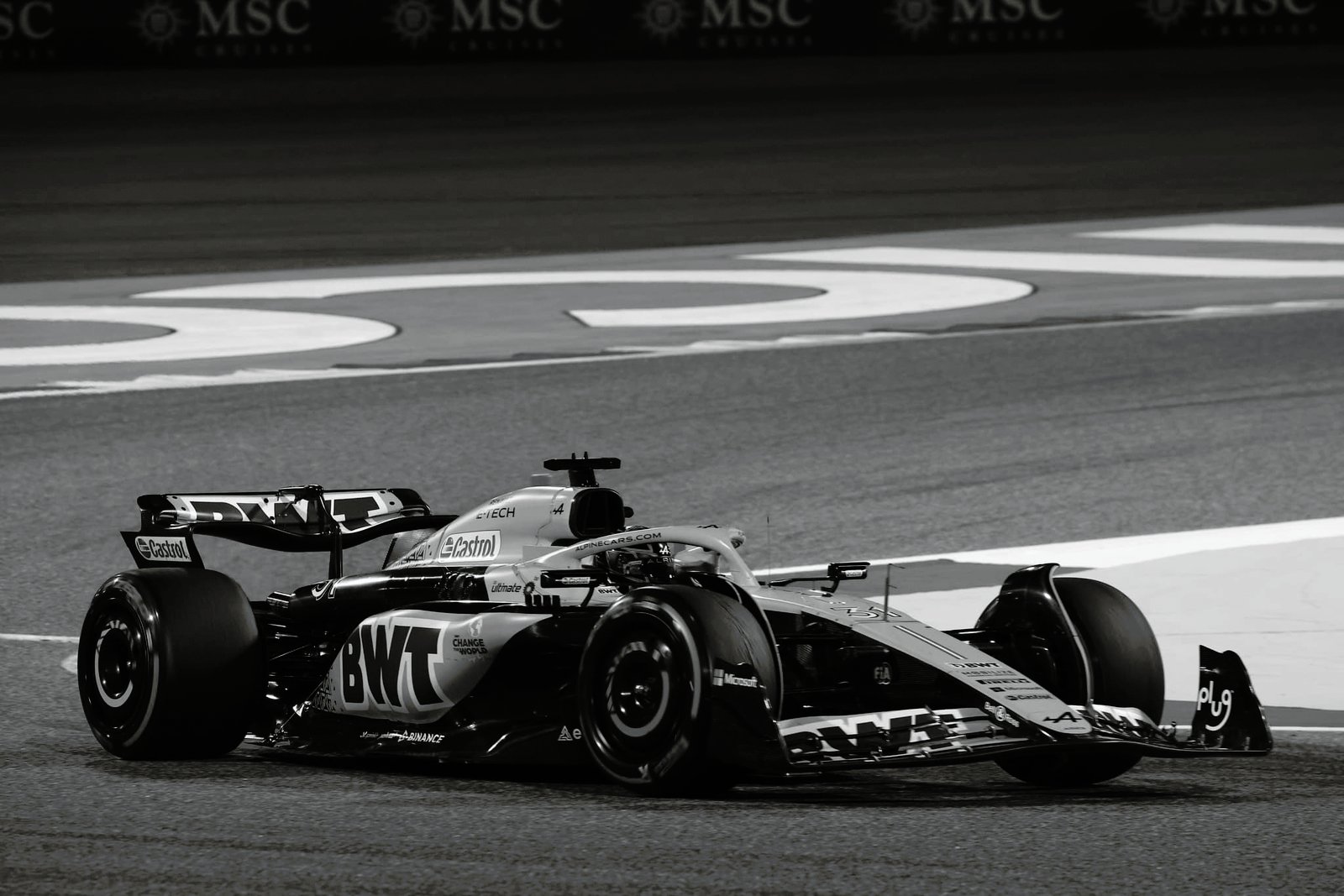 A523 F1 1